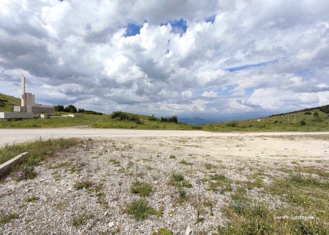 () Ploçë - Unnamed Road — foto principale