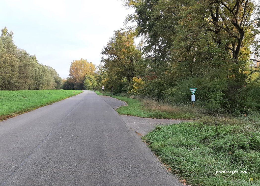 (76189) Karlsruhe - 51 Nordbeckenstraße — foto