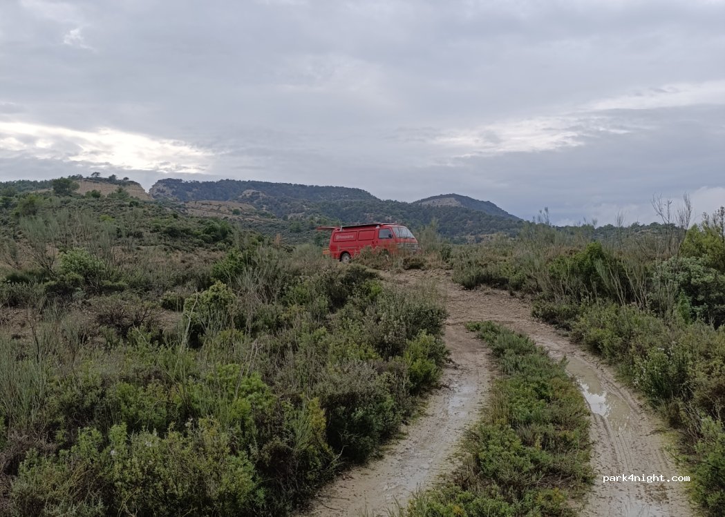 (22250) Lanaja - Unnamed Road — foto