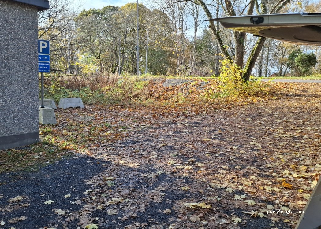 (556 31) Jönköping - 22 Lovsjövägen — foto