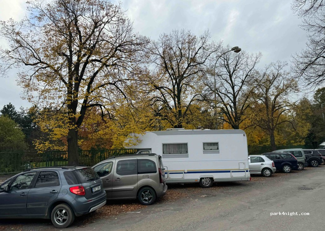 (266 01) Beroun - U Archivu — foto