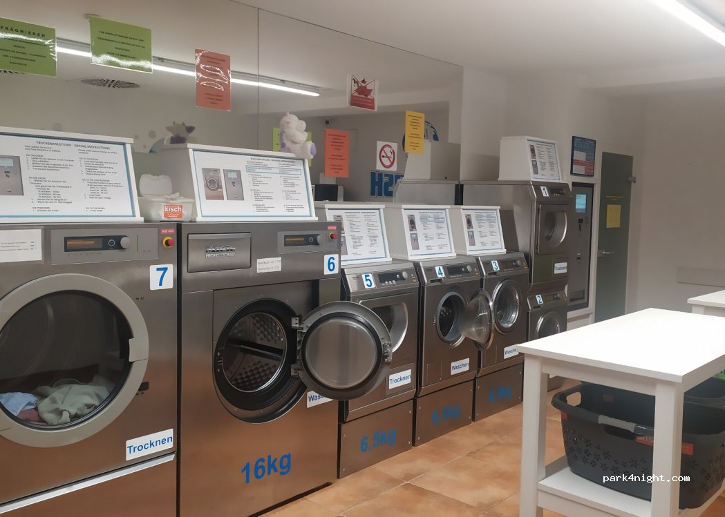 (6370) Kitzbühel - 15a Josef-Pirchl-Straße — foto
