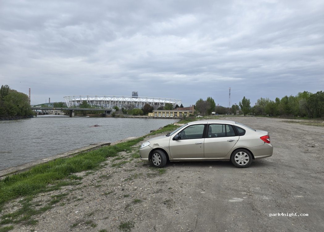 () Budapest - — foto 2