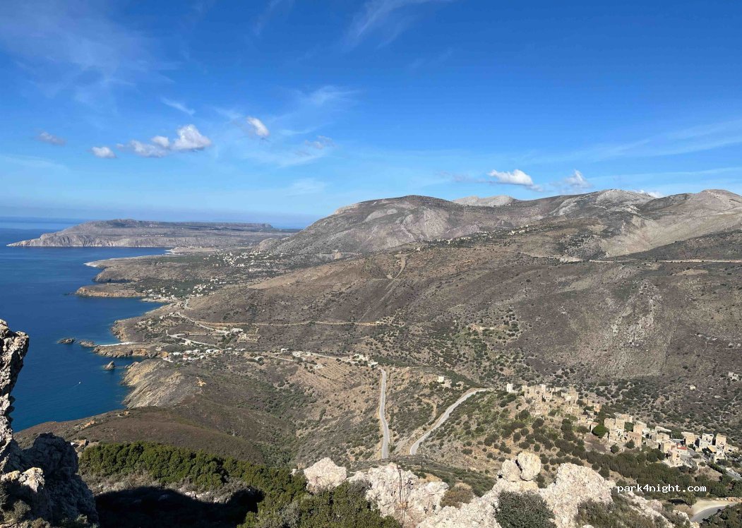 (230 71) Anatoliki Mani - Unnamed Road — foto