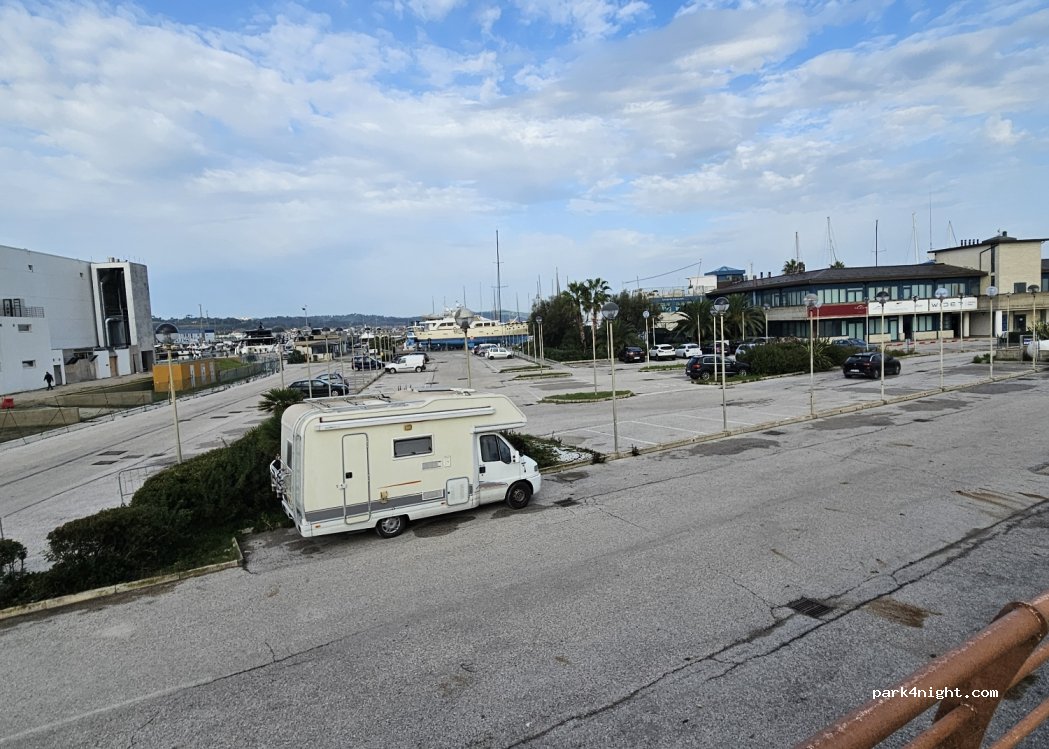 (61032) Fano - 15 Via Pilo Biancalana — foto 4
