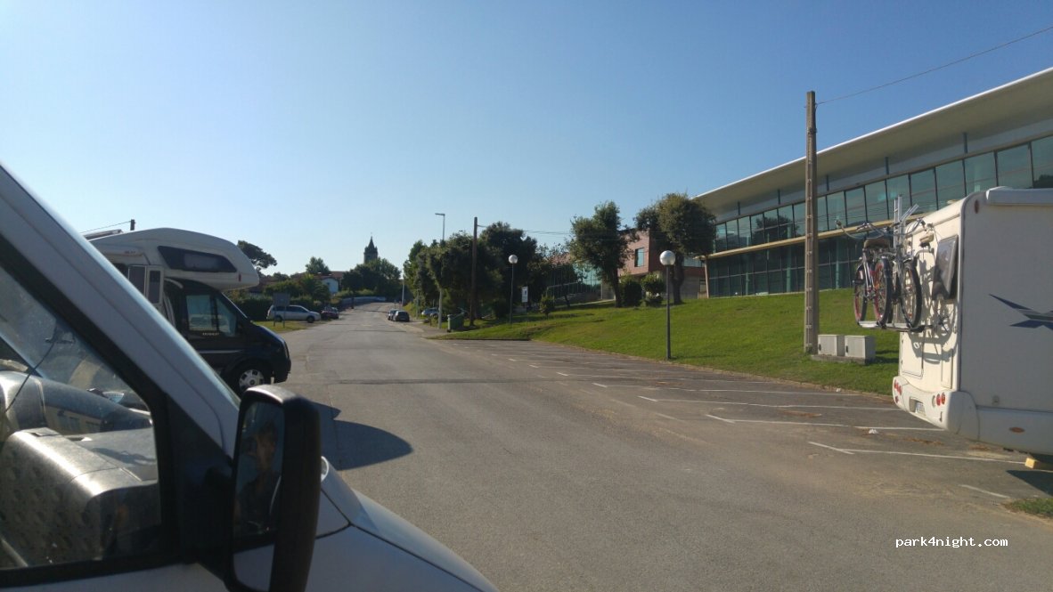 (39160) Somo - 29 Calle Latas — foto