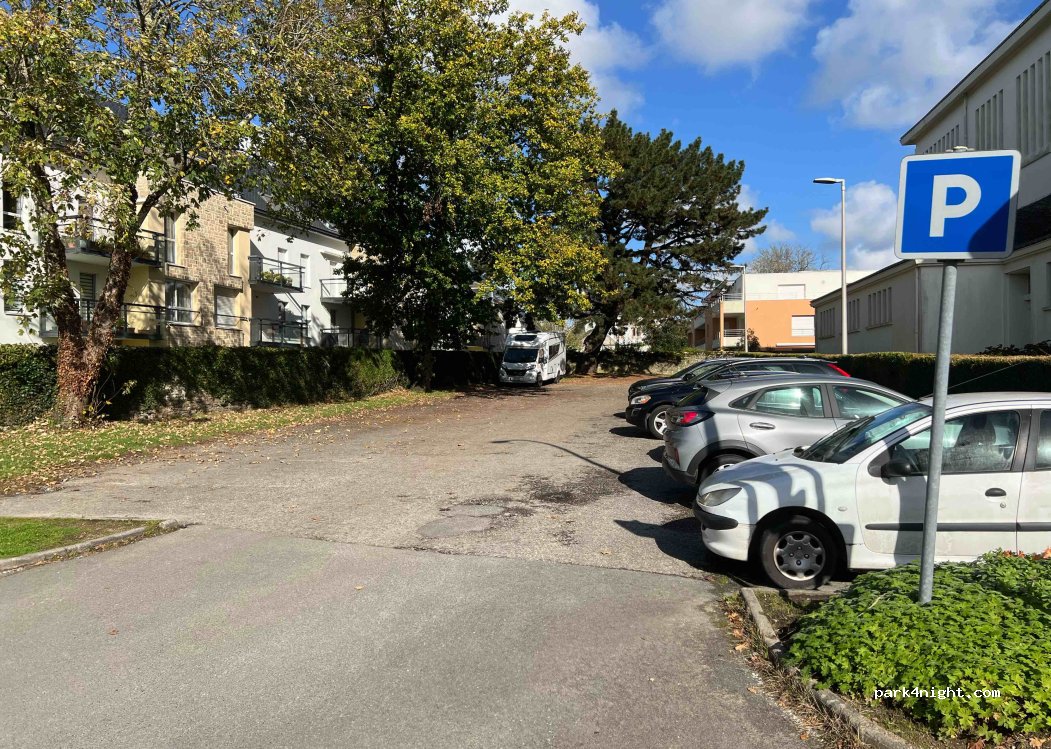 (56000) Vannes - 12 Rue Saint-Pie X — foto