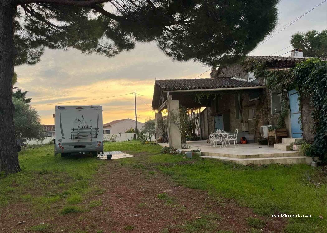 (83490) Le Muy - 80 Chemin Auguste Barret — foto