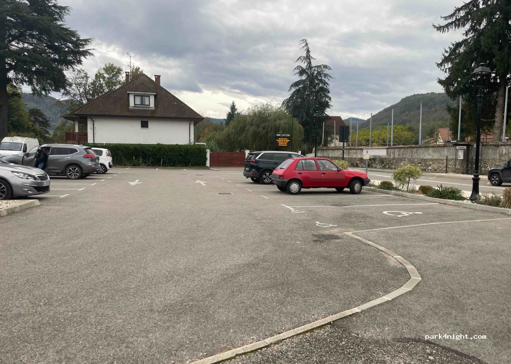 (38620) Saint-Geoire-en-Valdaine - 700 Plampalais — foto 2