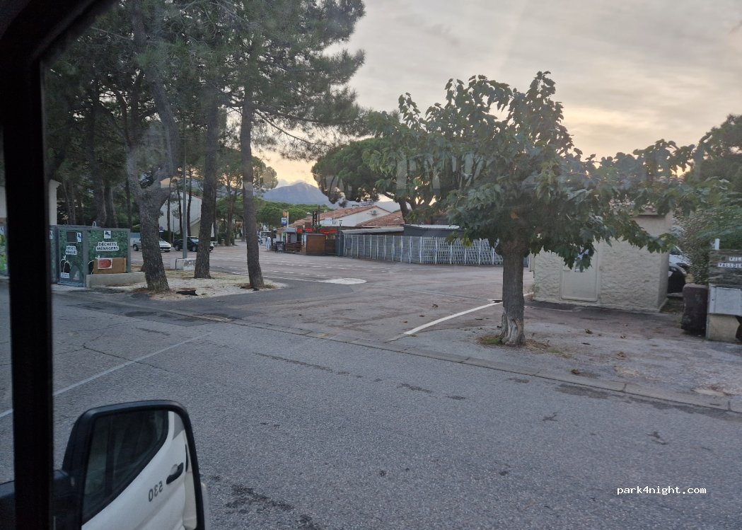 (66700) Argelès-sur-Mer - 98 Boulevard de la Mer — foto 2