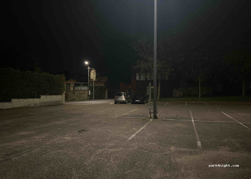 (69630) Chaponost - 61 Rue Etienne Gros — foto 2