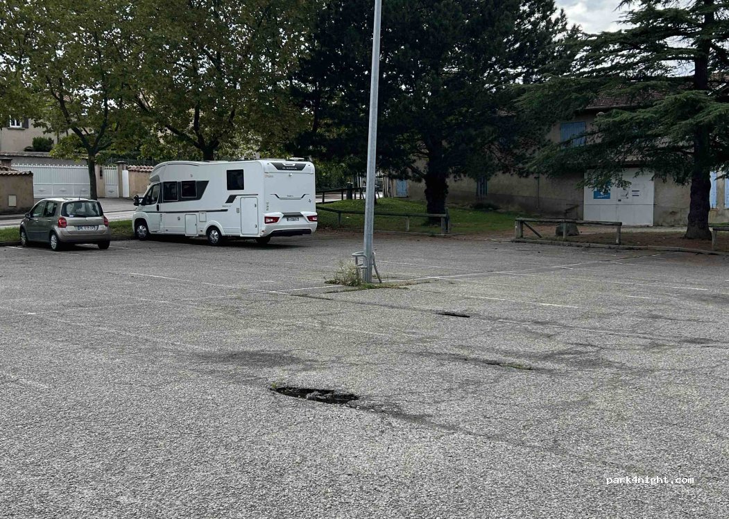 (69630) Chaponost - 61 Rue Etienne Gros — foto 3