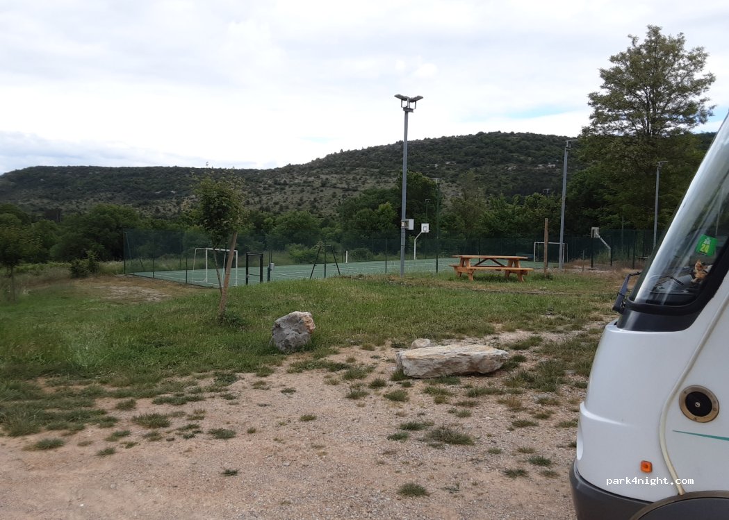 (34520) Saint-Maurice-Navacelles - 21 D25 — foto 4