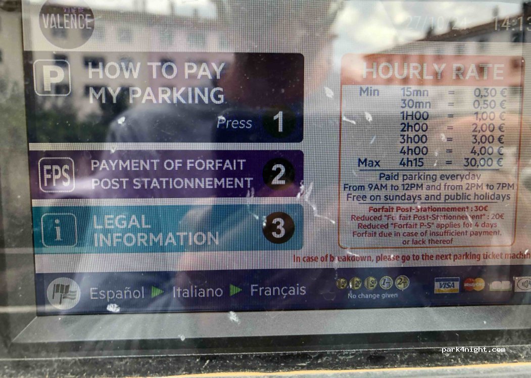 (26000) Valence - 1 Place Mirabel Chambaud — foto