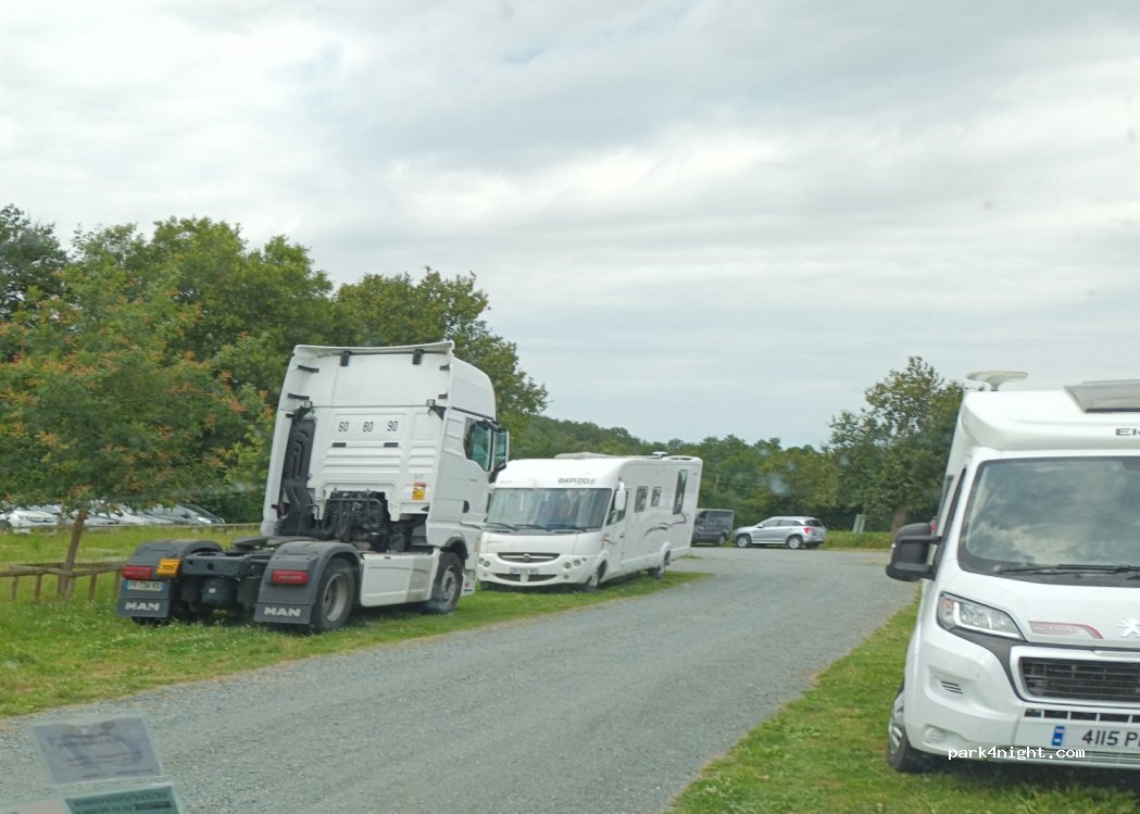 (85500) Mesnard-la-Barotière - — foto 3