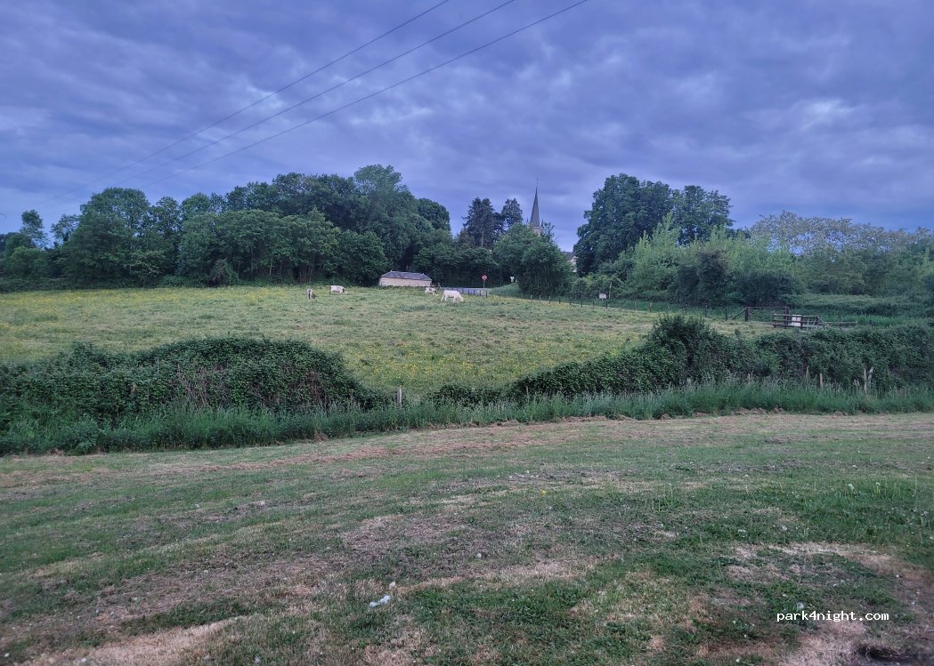 (72540) Joué-en-Charnie - D357 — foto 2