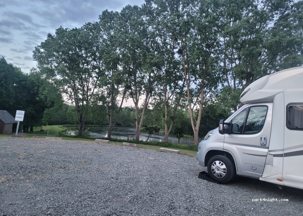 (72540) Joué-en-Charnie - D357 — foto 3