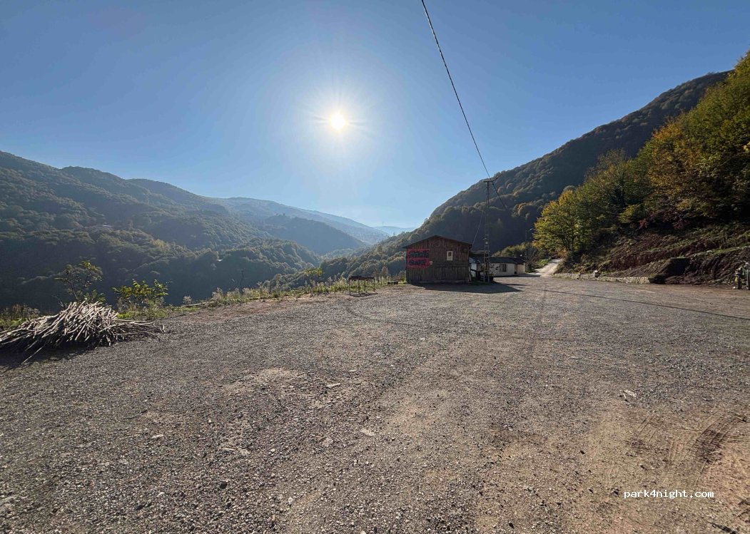 (54700) Geyve - Unnamed Road — foto