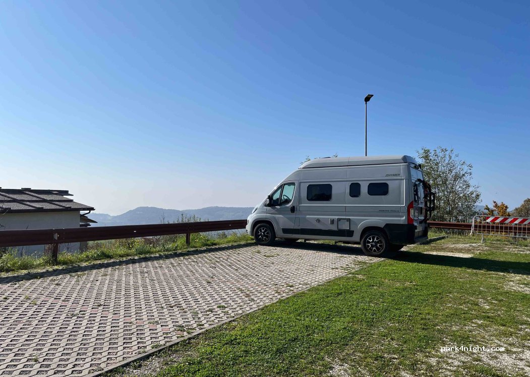 (37020) Erbezzo - Unnamed Road — foto 3