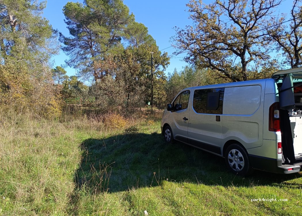 (83720) Trans-en-Provence - 1800 Chemin du Cassivet — foto