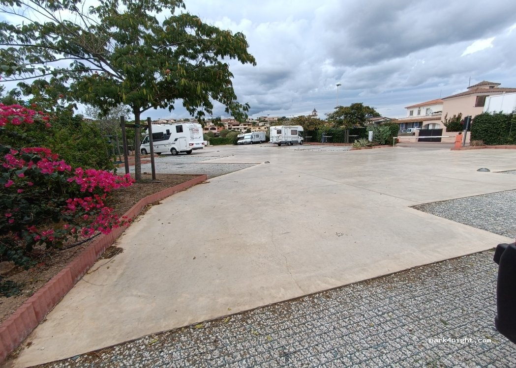 Area Sosta Porto San Paolo — foto 3