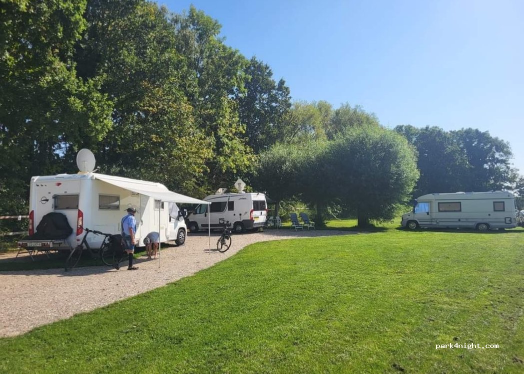 Camperplaats Wemeldinge — foto 2