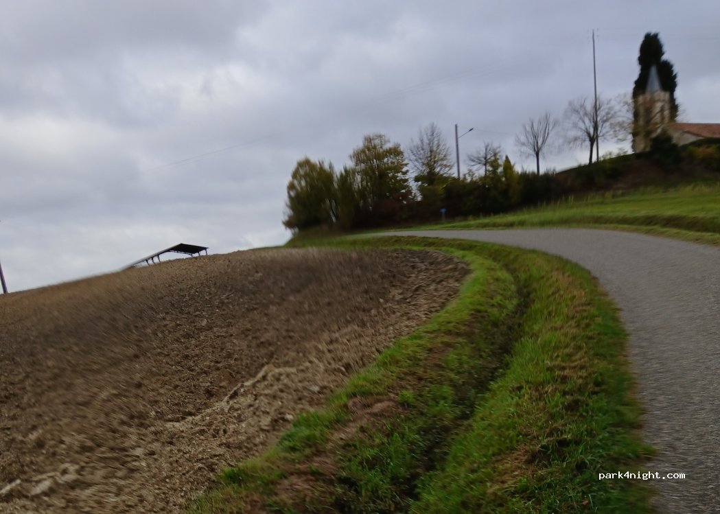 (31310) Massabrac - 49 Impasse du Cimetière — foto