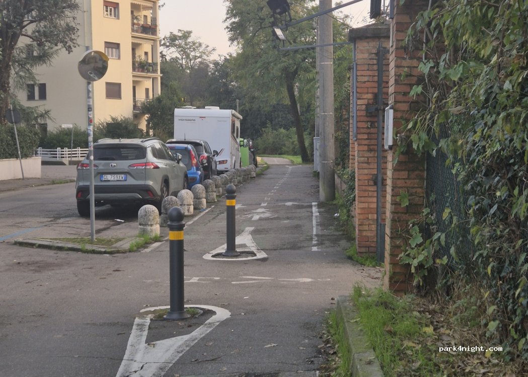 (43123) Parma - 12 Via Paolo Racagni — foto