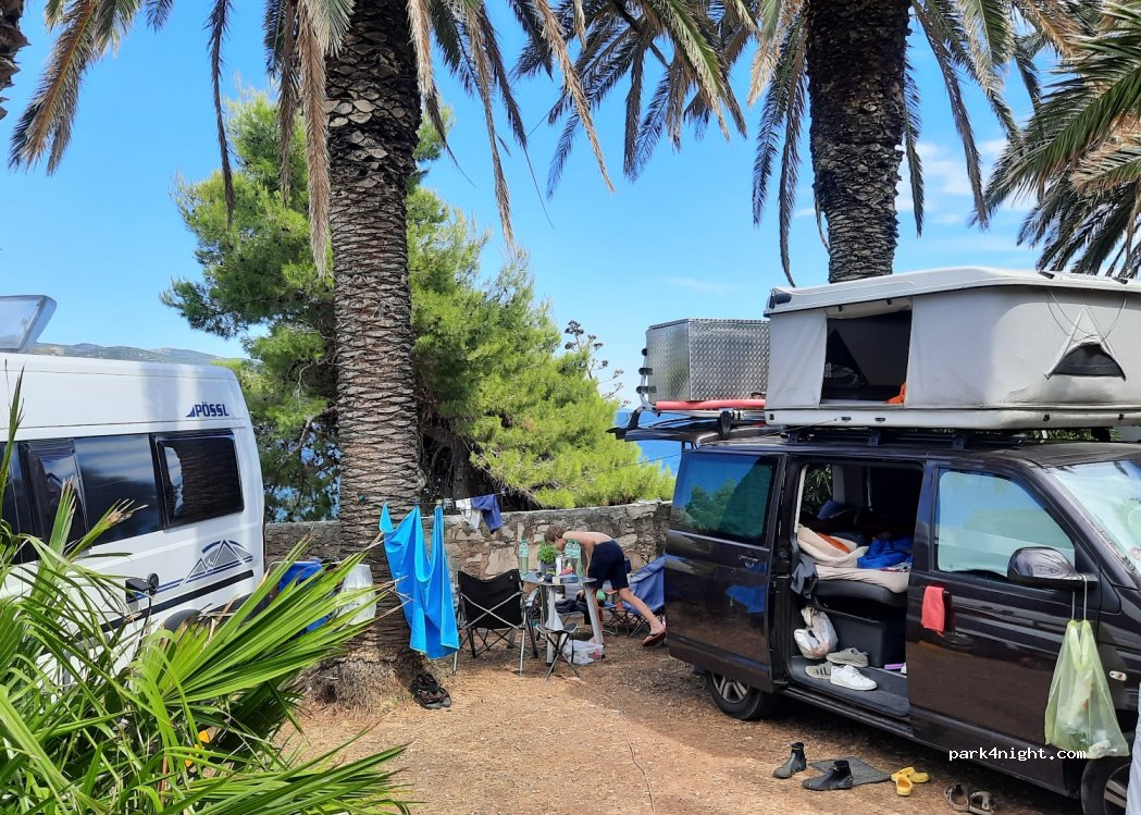 Kamp Glavna plaža — foto 4