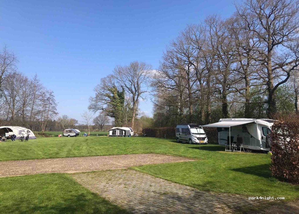 Poelhuis Landgoedcamping — foto