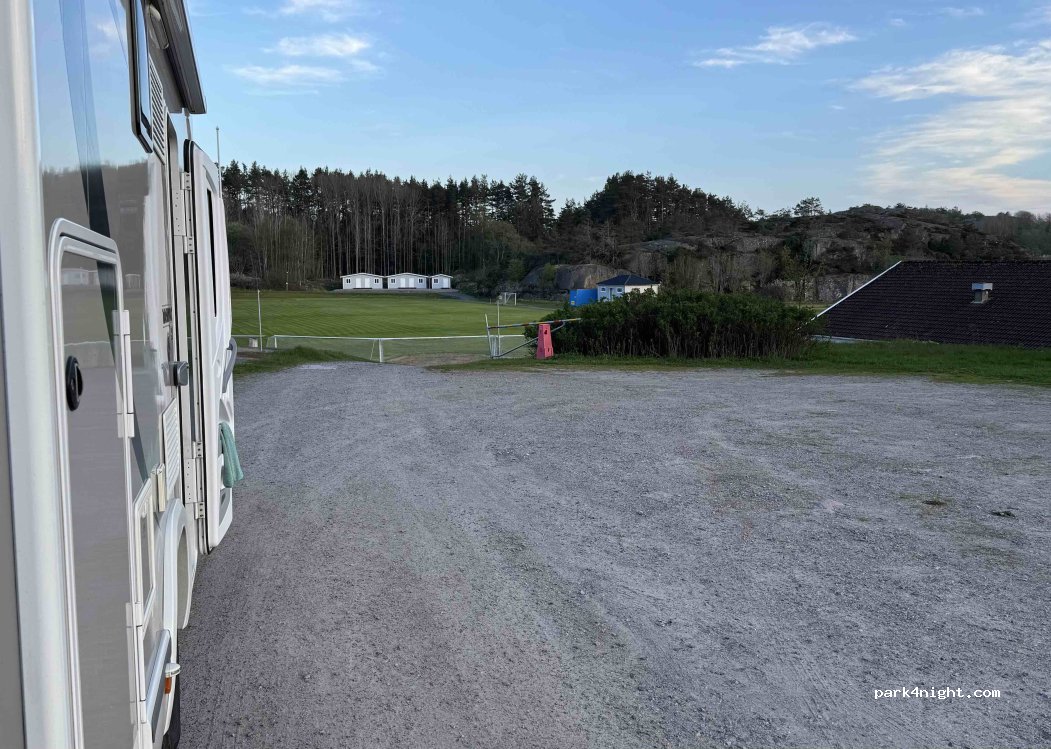 (457 40) Fjällbacka - 17 Kullenvägen — foto 2