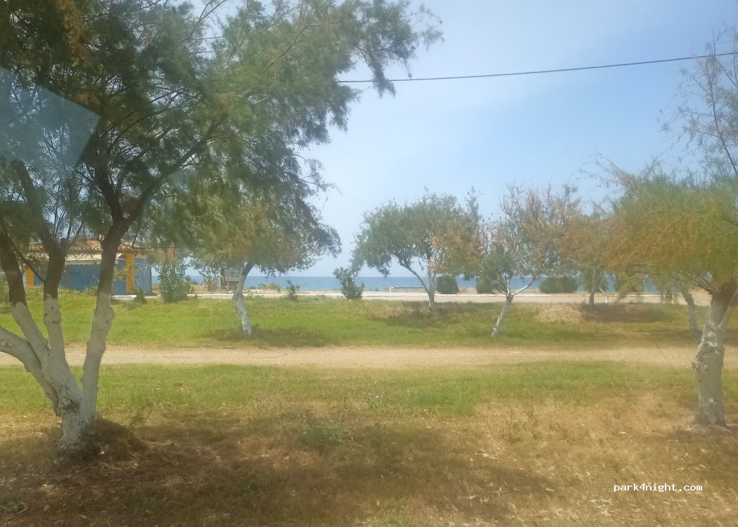(270 54) Agios Nikolaos - Unnamed Road — foto 2