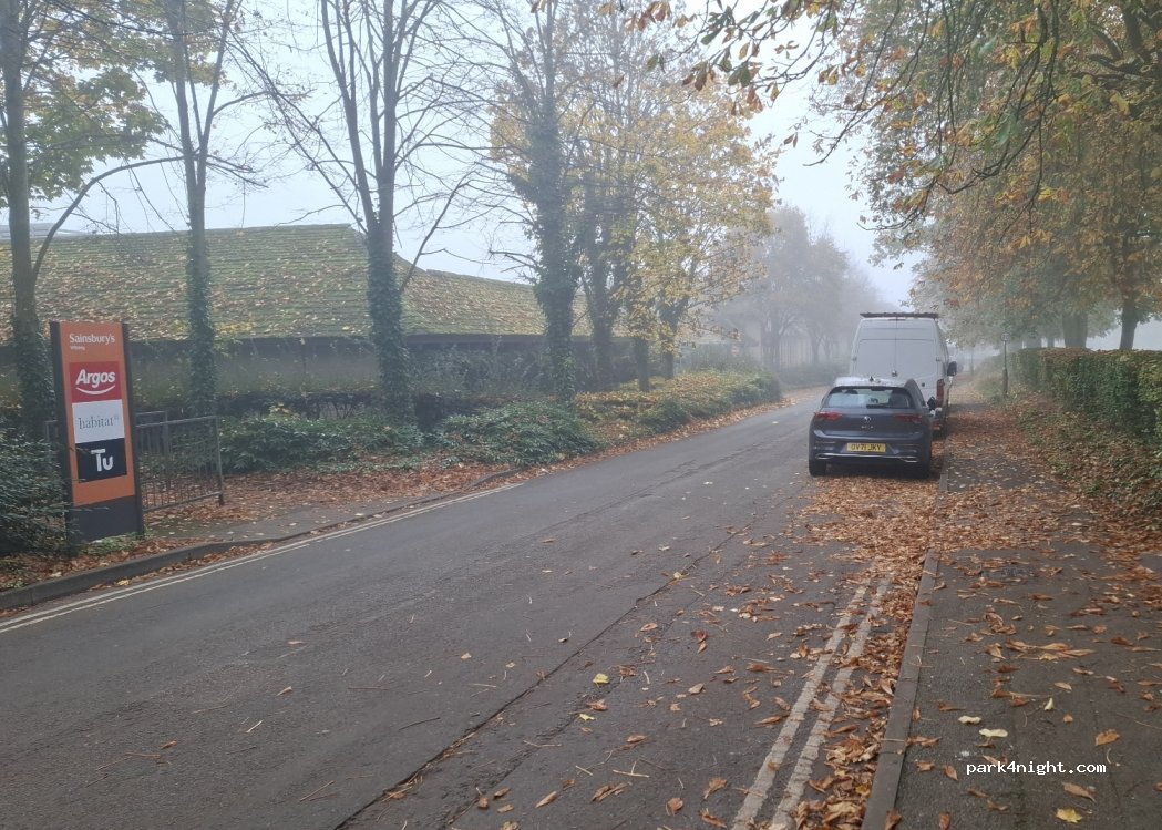 (OX28 4BB) Witney - 15 Station Lane — foto 2
