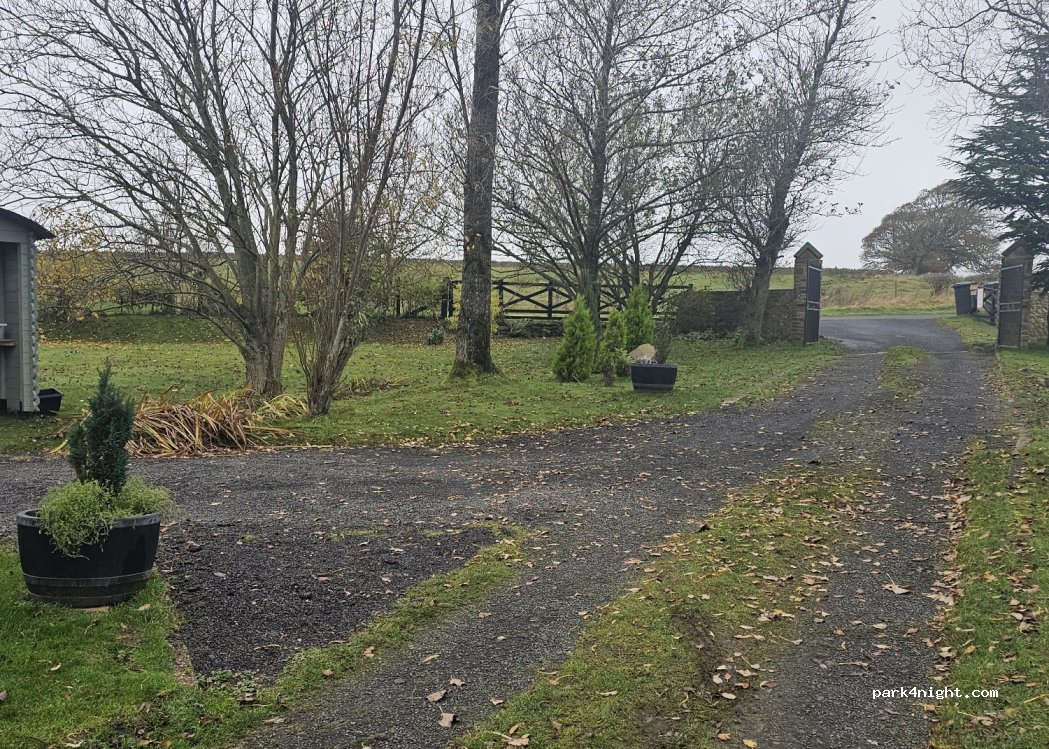 Greenriggs Cottage Caravan Site and Shepherds — foto