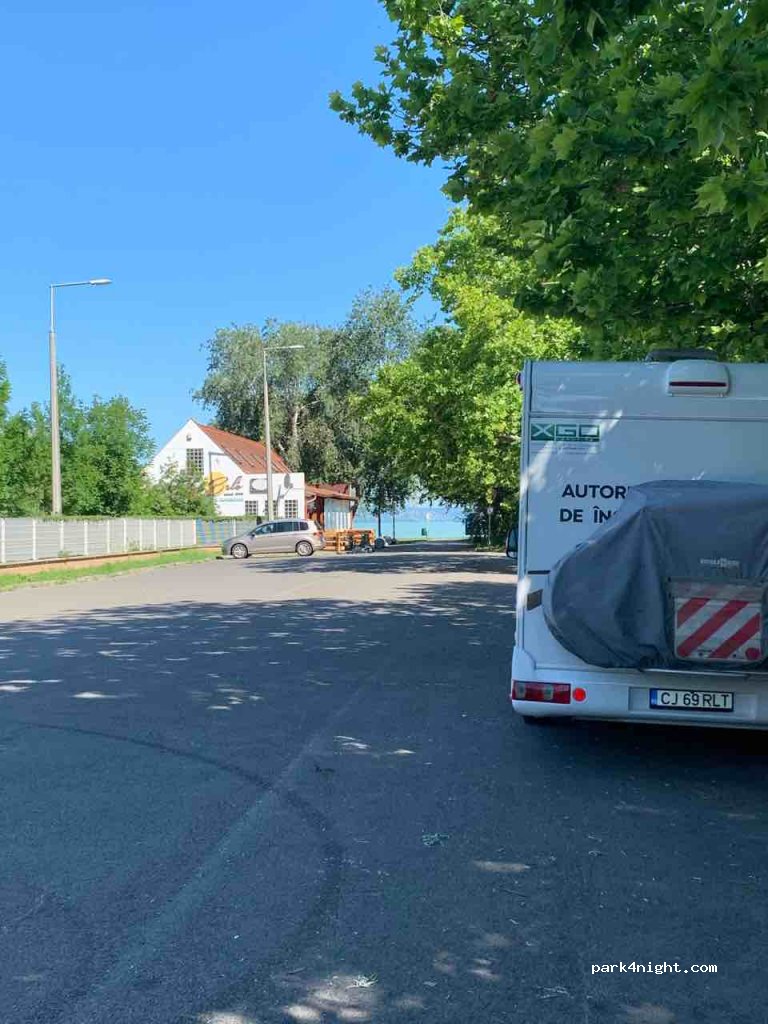 (8600) Siófok - 11 Kodály Zoltán utca — foto 3