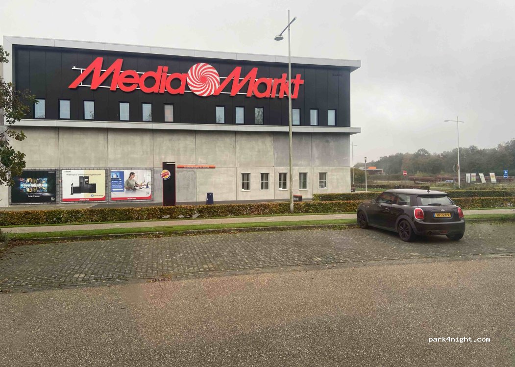 (7321 MA) Apeldoorn - 13 De Voorwaarts — foto