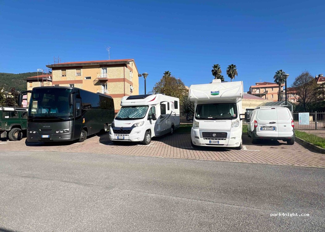 (17027) Pietra Ligure - 26 Via Nino Bixio — foto 3