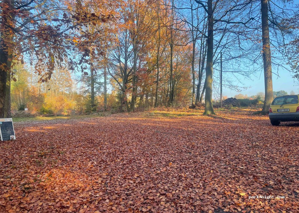 (405 02) Labská Stráň - Unnamed Road — foto 2