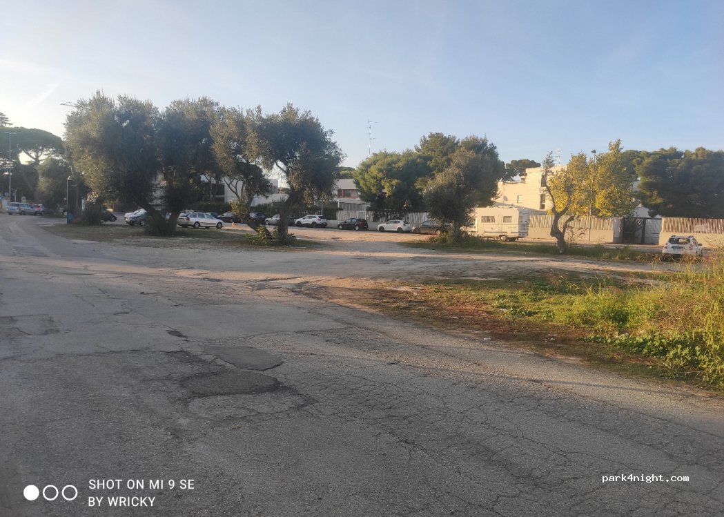 (70125) Bari - 2 Via Avvocato Onofrio Lattanzio — foto