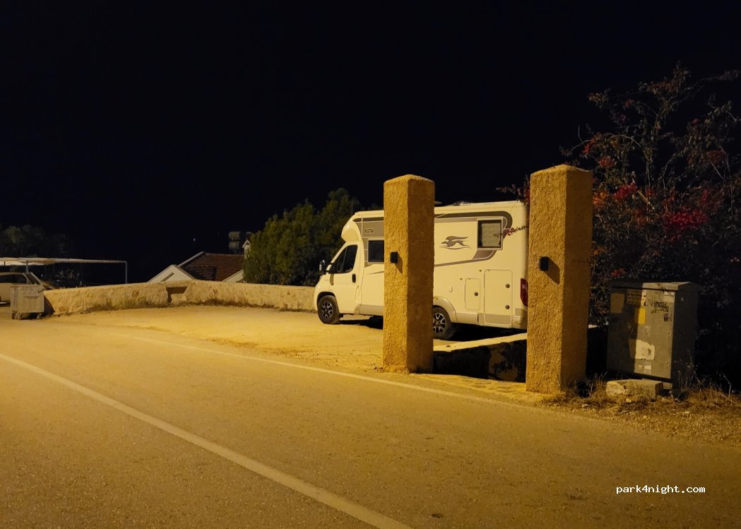 (07580) Kaş - 7 Demokrasi Caddesi — foto 2