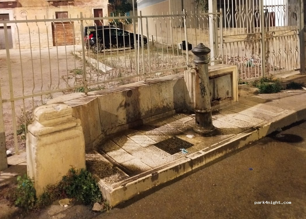 (76011) Bisceglie - 78 Via Camillo Benso Conte di Cavour — foto