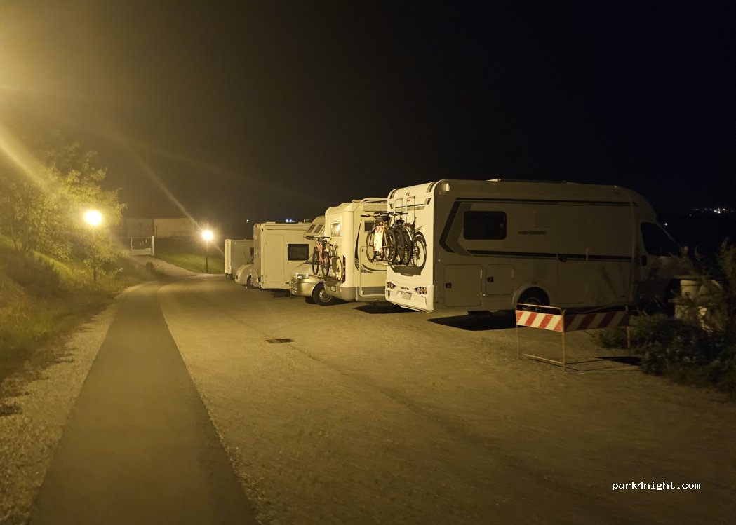 (15034) Cella Monte - Unnamed Road — foto