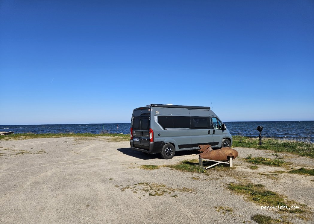 Wohnmobilstellplatz Färjestaden — foto 3
