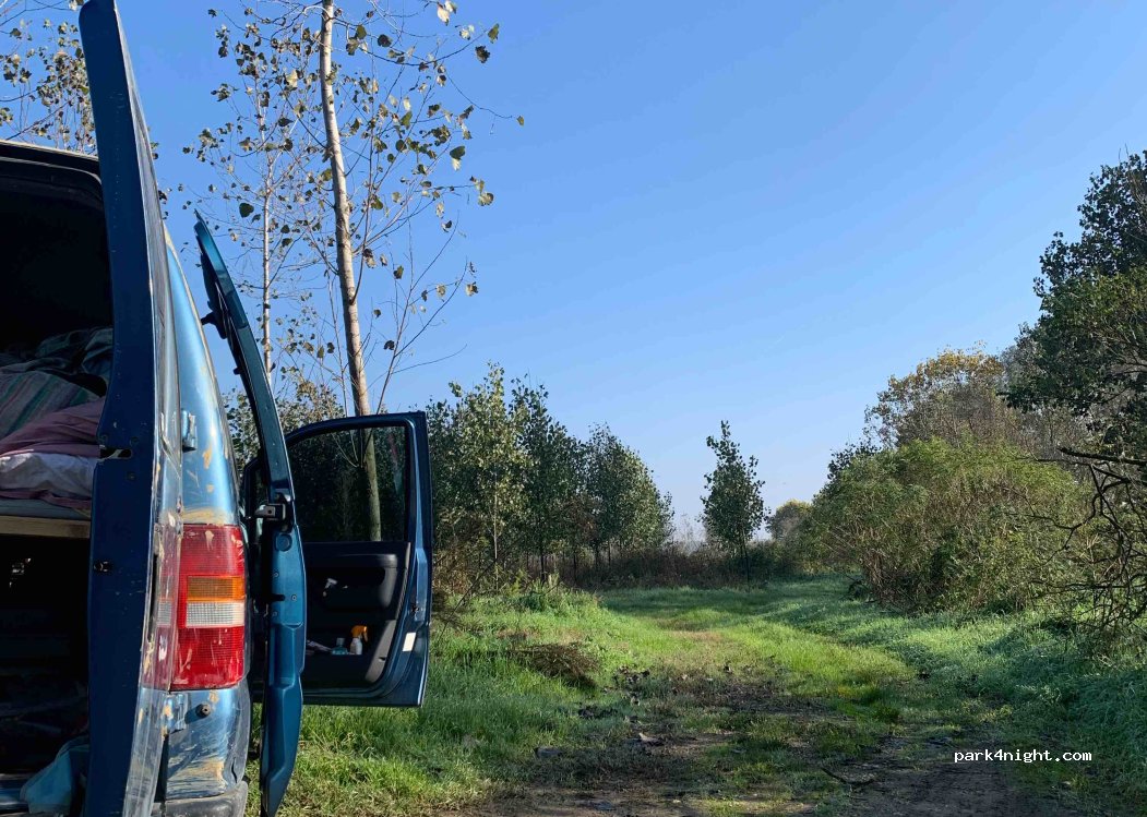 (27030) Cambiò - Unnamed road — foto