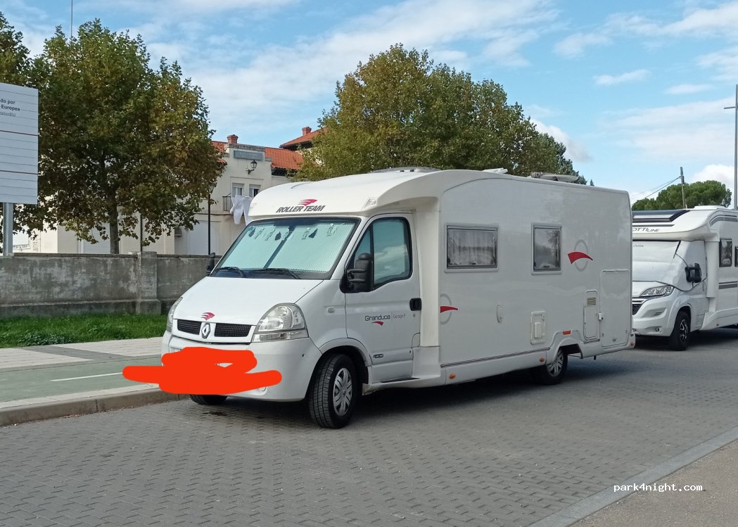(09400) Aranda de Duero - 111 Manzana M1 — foto