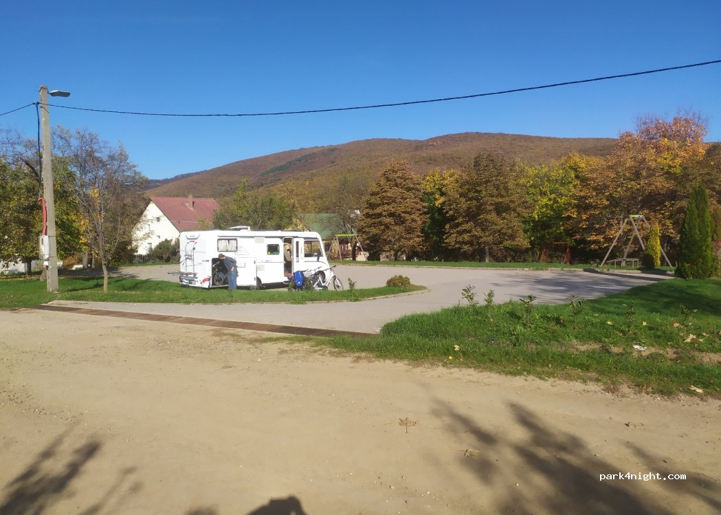 (3414) Bükkzsérc - 1-9 Egri út — foto 2