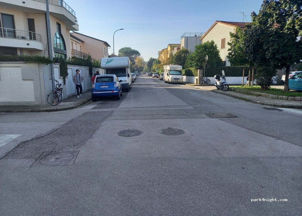 (56123) Pisa - 4-10 Via Palermo — foto