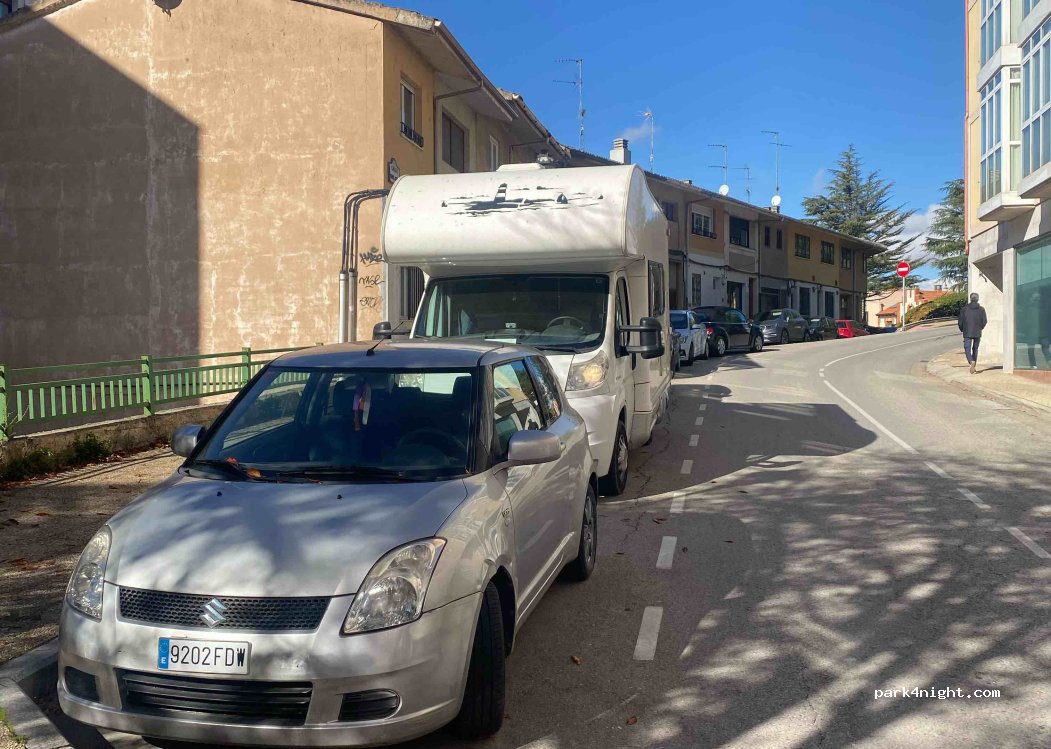 (09003) Burgos - 31a Calle Santa Águeda — foto