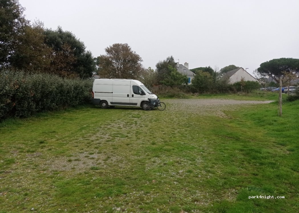 (56370) Sarzeau - 6 Rue Eugène Le Goff — foto 2
