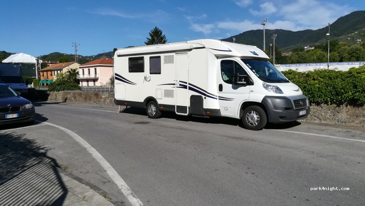 (16035) Rapallo - 1-88 Viale Don Giovanni Battista Bobbio — foto